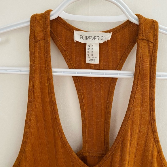 Sporty Bra / Crop Cami - Picture 6 of 6